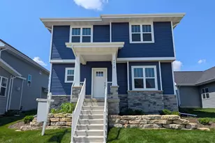 4812 Romaine Rd, Fitchburg, WI 53711 - Photo 2