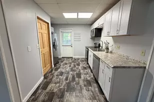602 Mansion St, Mauston, WI 53948 - Photo 6