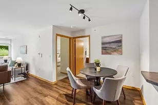 8206 Starr Grass Dr, Madison, WI 53719 - Photo 10