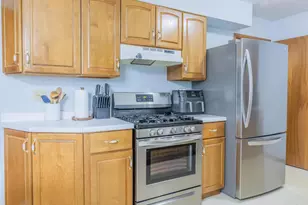 1634 S Arch St, Janesville, WI 53546 - Photo 8