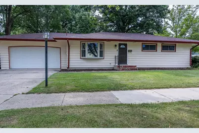 1634 S Arch Street, Janesville, WI 53546 - Photo 1