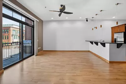 615 W Main Street #207, Madison, WI 53703 - Photo 10