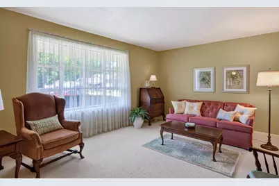 491 Summit Avenue, Sun Prairie, WI 53590 - Photo 10
