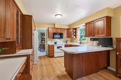 491 Summit Avenue, Sun Prairie, WI 53590 - Photo 18