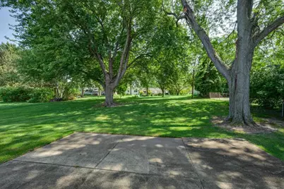 491 Summit Avenue, Sun Prairie, WI 53590 - Photo 4