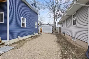 1317 Everett St, Madison, WI 53704 - Photo 24