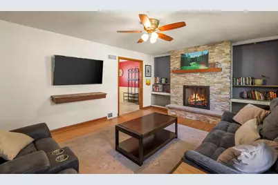 212 Major Way, Sun Prairie, WI 53590 - Photo 6