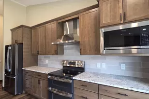 23 Heather Dr, Cottage Grove, WI 53527 - Photo 4
