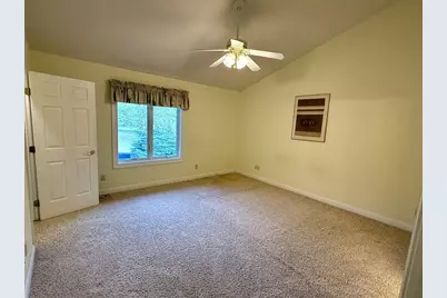 9110 Waterside Street, Madison, WI 53562 - Photo 12