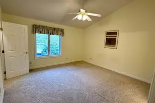 9110 Waterside St, Madison, WI 53562 - Photo 12