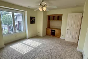 9110 Waterside St, Madison, WI 53562 - Photo 18