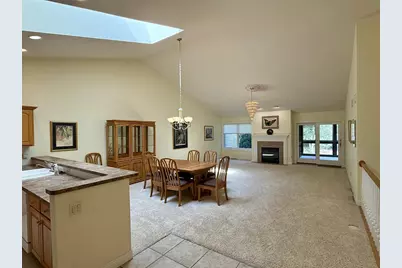 9110 Waterside Street, Madison, WI 53562 - Photo 10