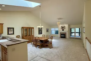 9110 Waterside St, Madison, WI 53562 - Photo 10