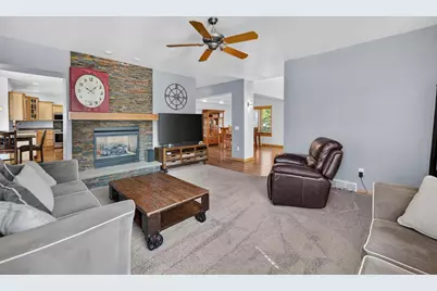 500 Pleasant Valley Parkway, Waunakee, WI 53597 - Photo 16