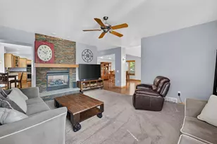 500 Pleasant Valley Pkwy, Waunakee, WI 53597 - Photo 16
