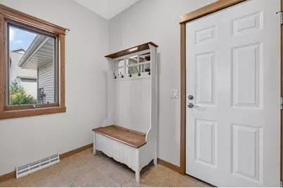 500 Pleasant Valley Parkway, Waunakee, WI 53597 - Photo 18