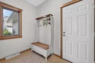 500 Pleasant Valley Pkwy, Waunakee, WI 53597 - Photo 18