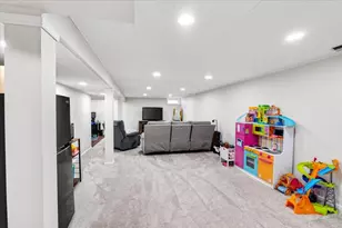 5302 Starker Ave, Madison, WI 53716 - Photo 6