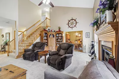 304 N Atwood Lane, Deerfield, WI 53531 - Photo 10