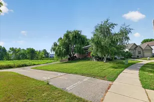 8927 Sunstone Ln, Middleton, WI 53562 - Photo 42