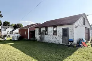 221 W Mill St, Beaver Dam, WI 53916 - Photo 12