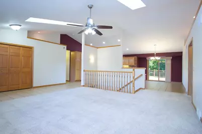 3096 Castleton Crossing, Sun Prairie, WI 53590 - Photo 4