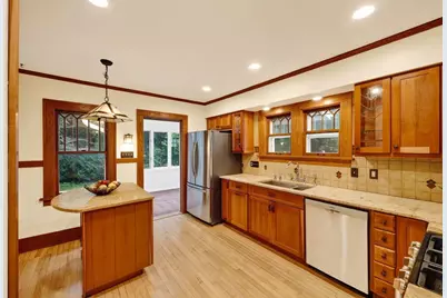 5321 Manitowoc Parkway, Madison, WI 53705 - Photo 8
