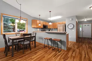 358 Alpine Meadow Cir, Oregon, WI 53575 - Photo 2