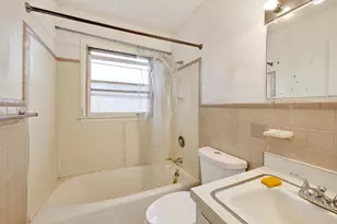 614 Emerson St, Madison, WI 53715 - Photo 8