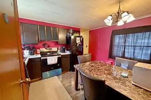 122 Falling Creek Cir, Janesville, WI 53548 - Photo 16