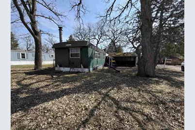 122 Falling Creek Circle, Janesville, WI 53548 - Photo 4