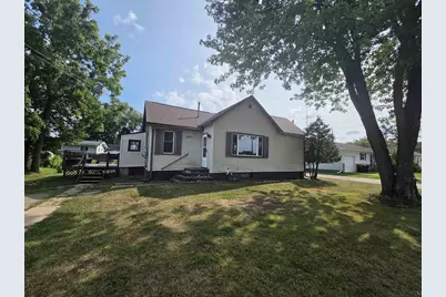 117 Arthur Street, Tomah, WI 54660 - Photo 2