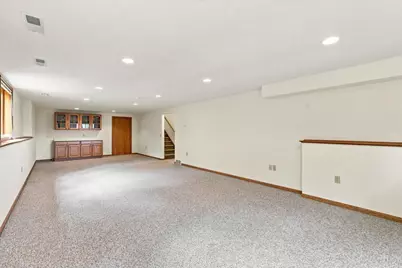 615 Kensington Square, Stoughton, WI 53589 - Photo 28