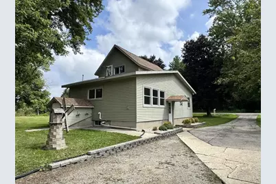 N5889 S Crystal Lake Road, Beaver Dam, WI 53916 - Photo 8