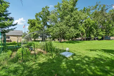 2400 W Avalon Road, Janesville, WI 53546 - Photo 14