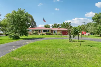 2400 W Avalon Road, Janesville, WI 53546 - Photo 18