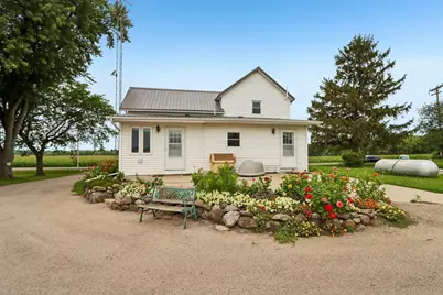 N1372-1374 2nd Street Road, Watertown, WI 53098 - Photo 4
