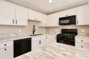 2241 &amp 2243 S Haborn Dr, Beloit, WI 53511 - Photo 22