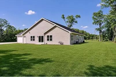 2241 &amp; 2243 S Haborn Drive, Beloit, WI 53511 - Photo 32