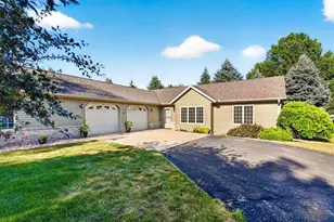 601 Viking View Dr, Reedsburg, WI 53959 - Photo 4