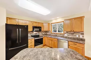 601 Viking View Dr, Reedsburg, WI 53959 - Photo 14