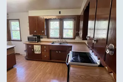 520 N Washington Street, Wyocena, WI 53969 - Photo 6