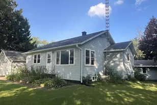 520 N Washington St, Wyocena, WI 53969 - Photo 34