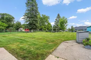 1069 Metomen St, Ripon, WI 54971 - Photo 8