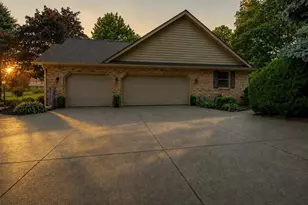 1672 Moundview Pl, Whitewater, WI 53190 - Photo 22