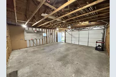 1767 Wisconsin Avenue, Beloit, WI 53511 - Photo 8