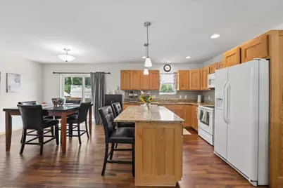 721 Grove Street, Baraboo, WI 53913 - Photo 10