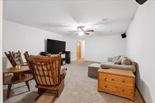 721 Grove St, Baraboo, WI 53913 - Photo 26