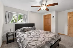 721 Grove St, Baraboo, WI 53913 - Photo 30