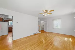 742 Lincoln St, Ripon, WI 54971 - Photo 4